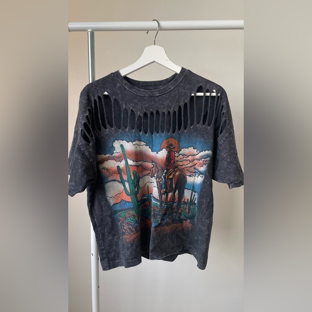 Distressed Western Graphic T-Shirt